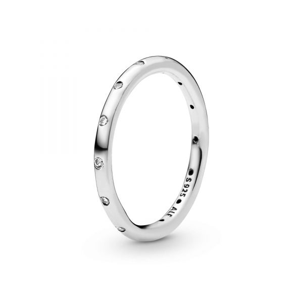 PANDORA Anello a fascia scintillante semplice
