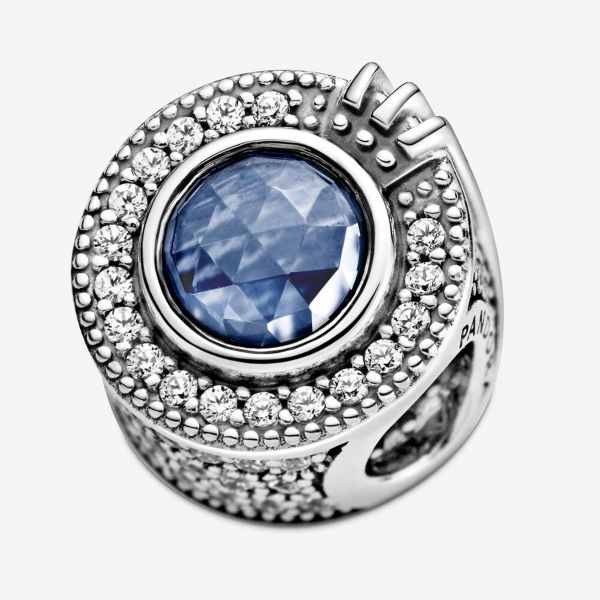 PANDORA Charm blu con O coronata scintillante