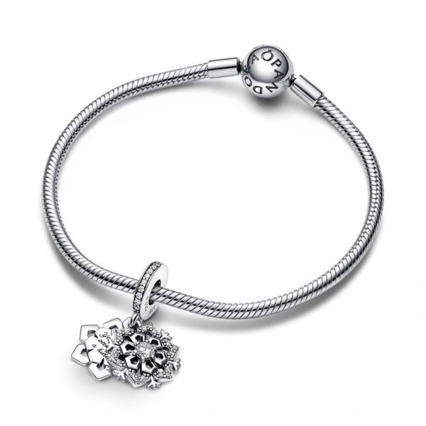 PANDORA Charm Pendente Doppio Fiocco di Neve Scintillante